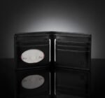 Smart & Sleek Leather Wallet for Everyday Us - Image 2