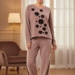 💖 Coziness and Charm: Silken Intimate Fleece Nightwear